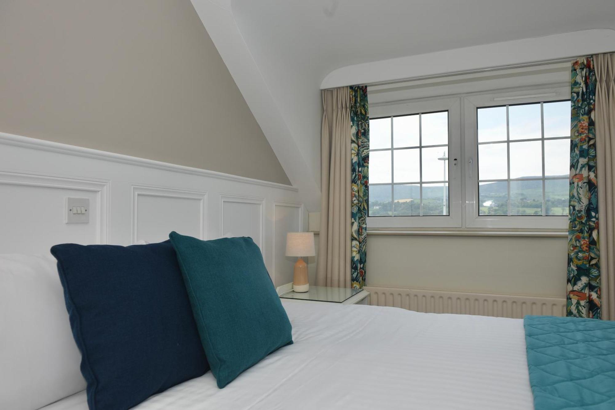 The Lough & Quay Accommodation Town Centre Warrenpoint Exterior foto