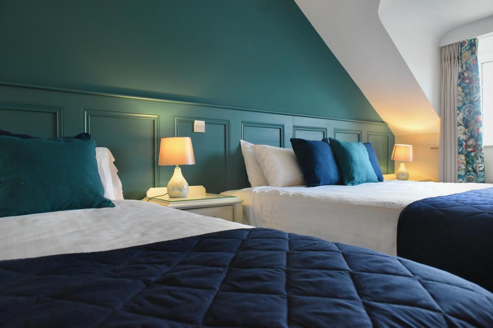 The Lough & Quay Accommodation Town Centre Warrenpoint Exterior foto