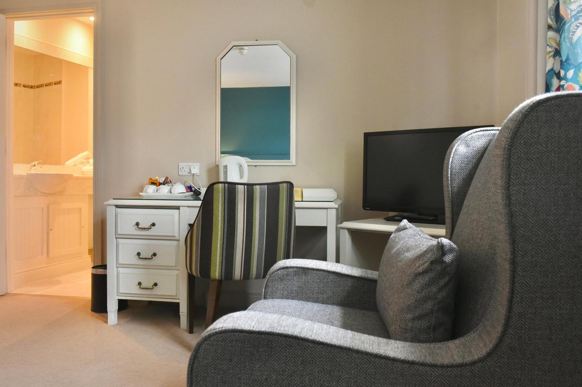 The Lough & Quay Accommodation Town Centre Warrenpoint Exterior foto