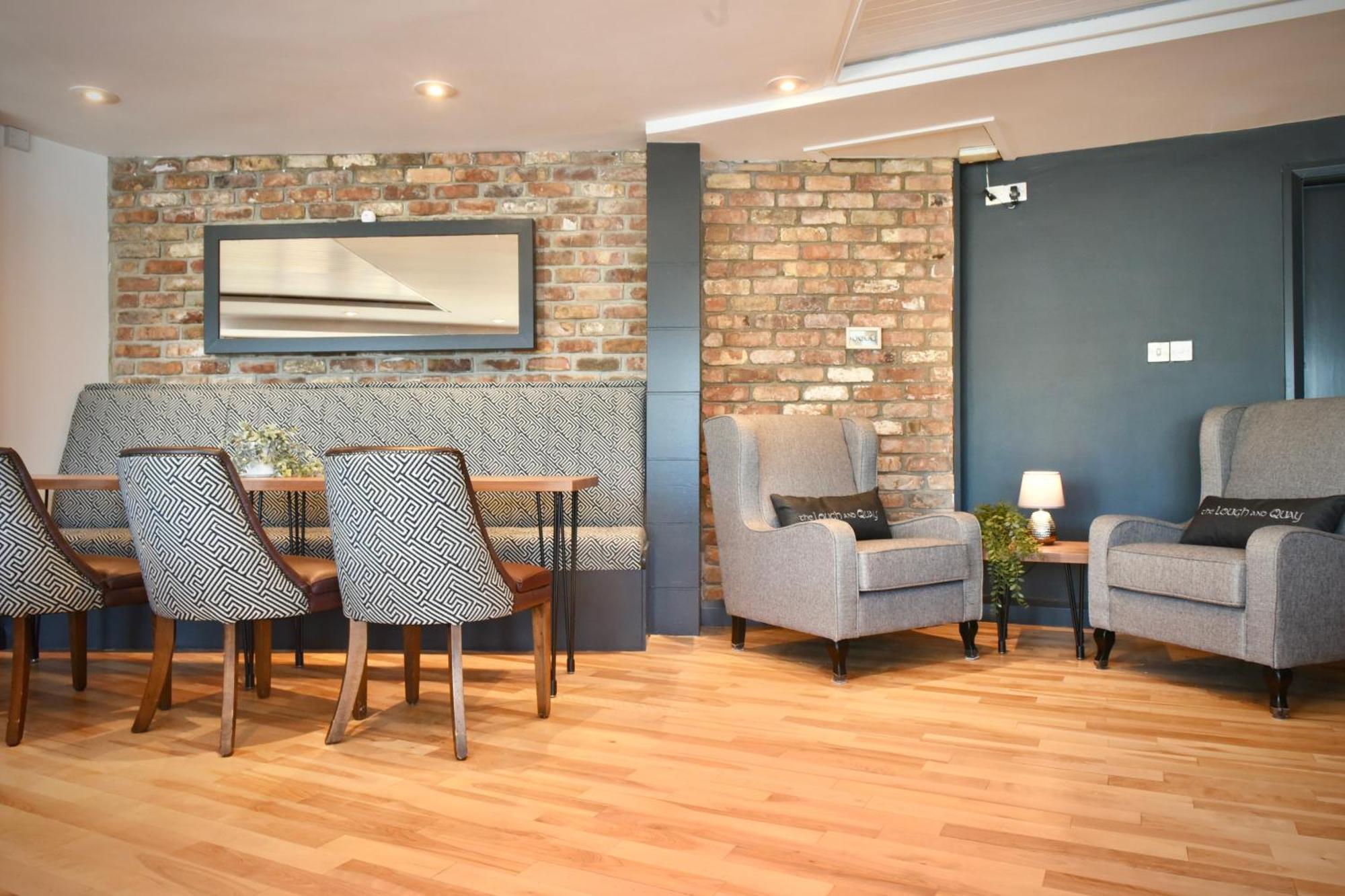 The Lough & Quay Accommodation Town Centre Warrenpoint Exterior foto