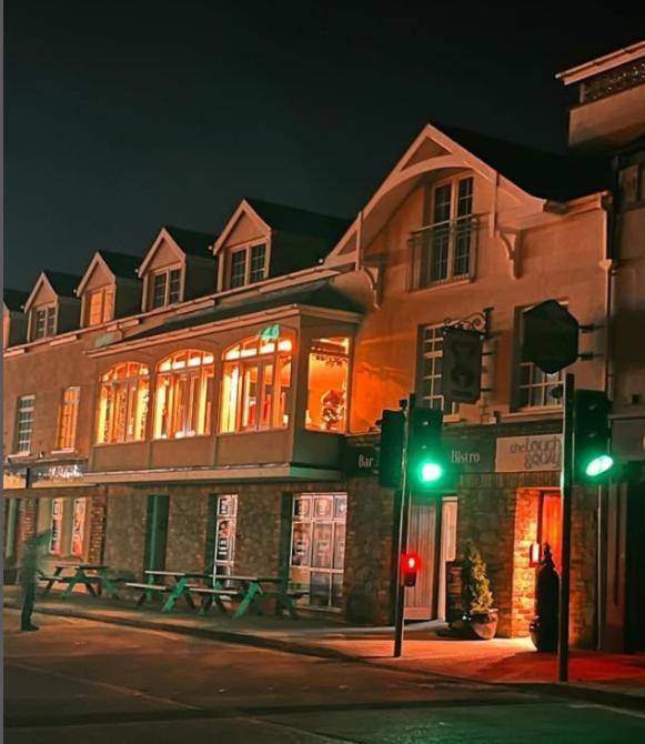 The Lough & Quay Accommodation Town Centre Warrenpoint Exterior foto